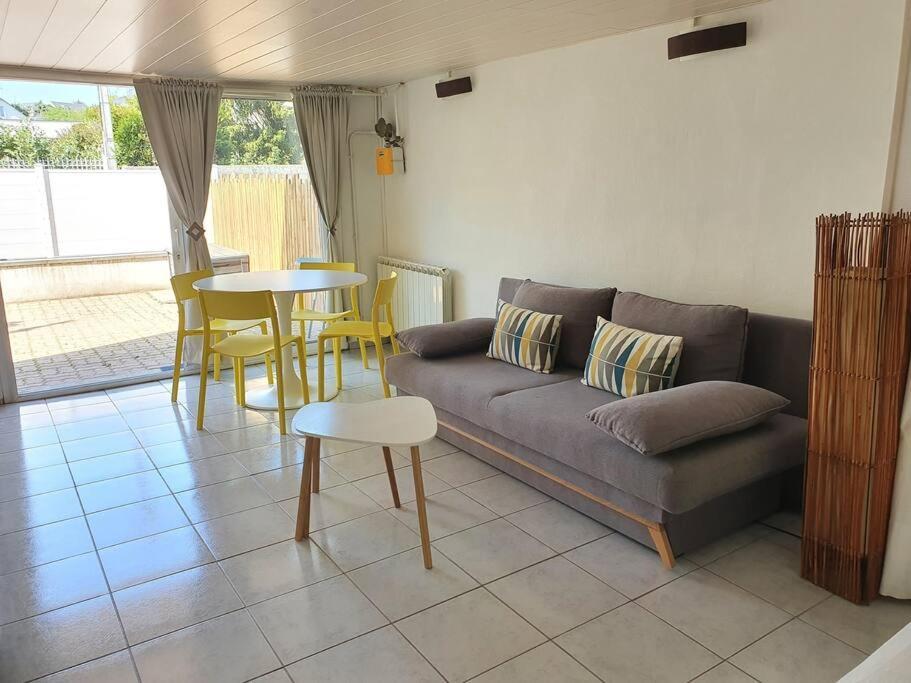Logement Amboise Centre Avec Terrasse Privee Bagian luar foto